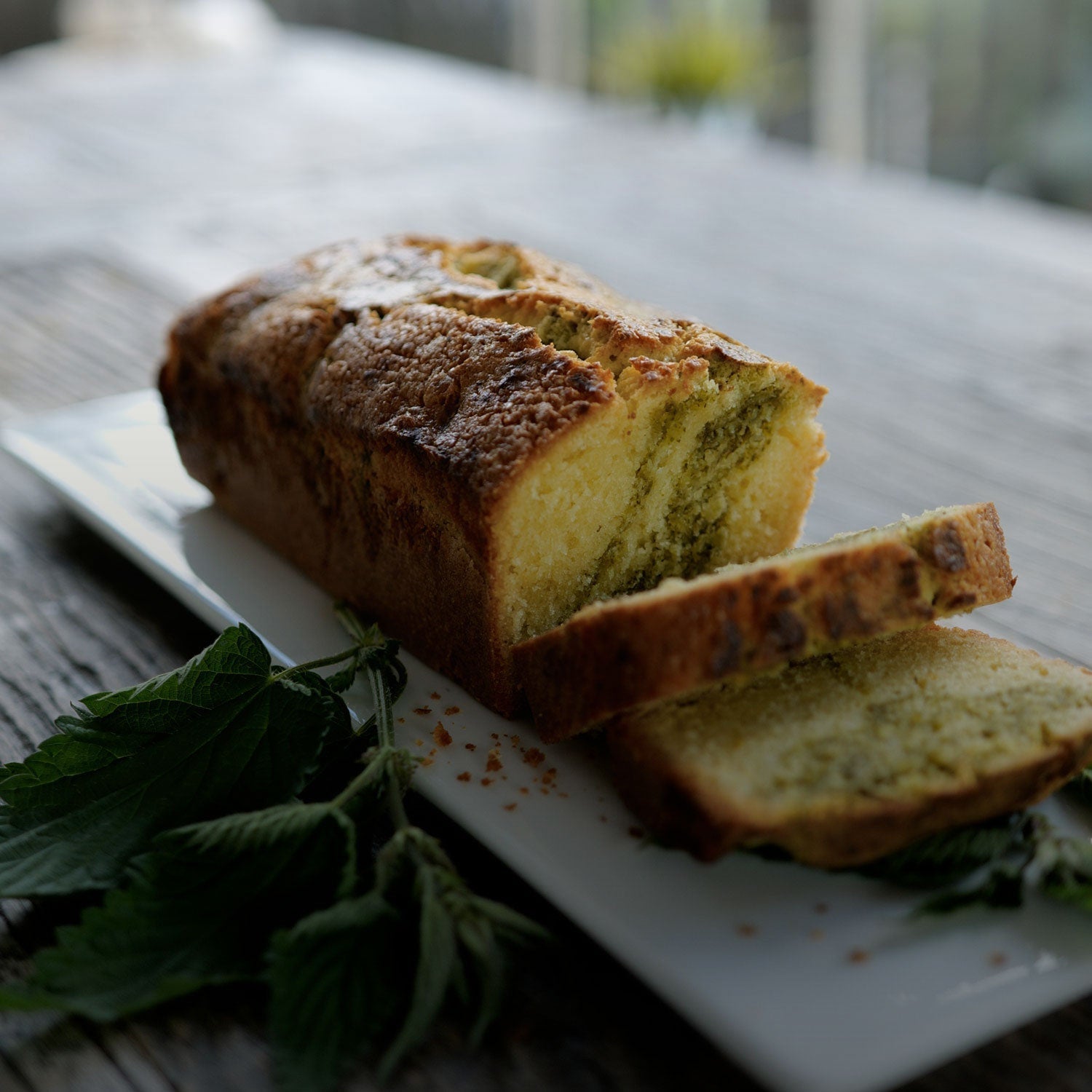 Brennnessel-Zitronenkuchen